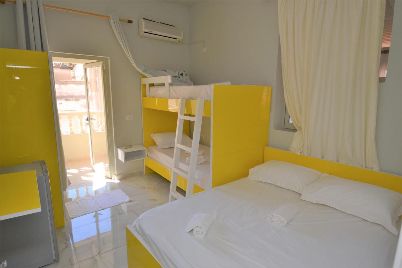 Jonian Central Condos Sarande Ngoại thất bức ảnh