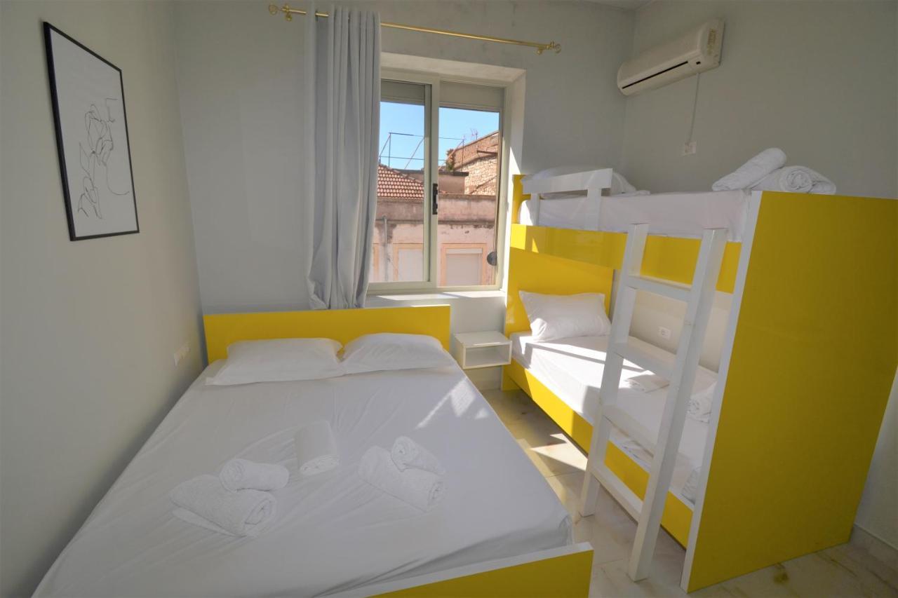 Jonian Central Condos Sarande Ngoại thất bức ảnh